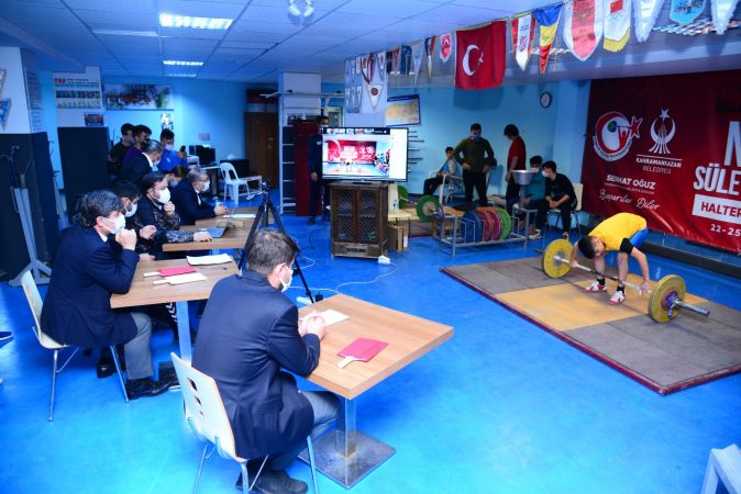 Ankara Kahramankazan'da online halter turnuvası sona erdi 2
