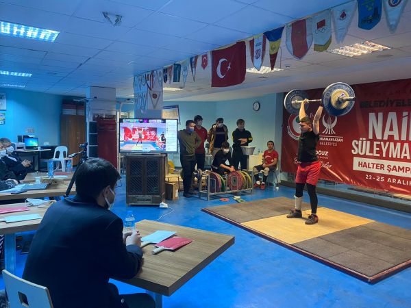 Ankara Kahramankazan'da online halter turnuvası sona erdi 8
