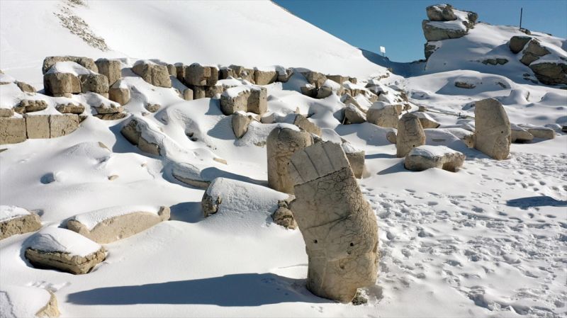 Nemrut Dağı'nda turizm sezonu kapandı! İşte Muhteşem Nemrut Dağı Foto Galeri 12