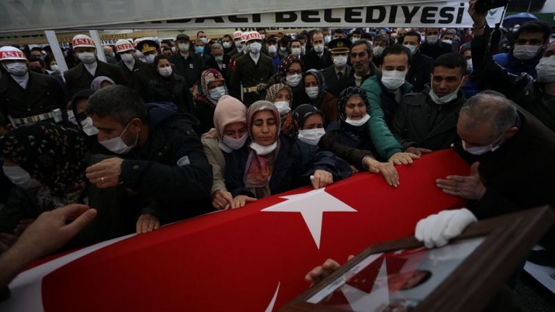 Şehit Uzman Çavuş Özbent İzmir'de son yolculuğuna uğurlandı 17