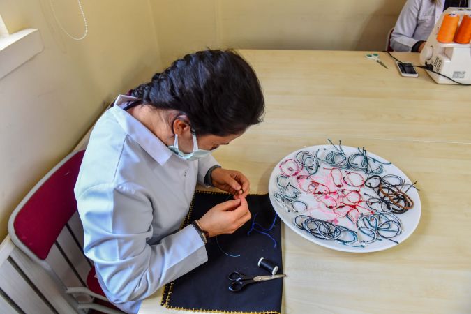 BELMEK Eğitmenlerinden Lösemili Çocuklara El Emeği Göz Nuru Yılbaşı Kıyafeti 12
