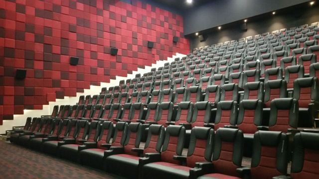 Son Dakika... Sinema salonları 2 ay daha kapalı kalacak 2