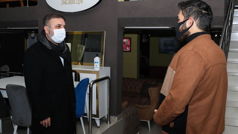 Sincan Belediye Başkanı Murat Ercan pandemi sürecinde esnafı yalnız bırakmıyor 3