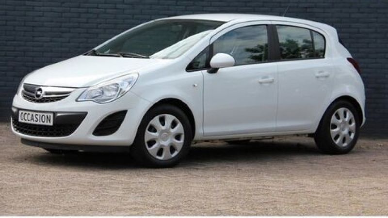Opel Corsa İçin Yaptığı Kampanya İle Herkesi Büyük Şoka Soktu! Bayilere Araçlarını Çekti, Fiyatları İndirdi! 2