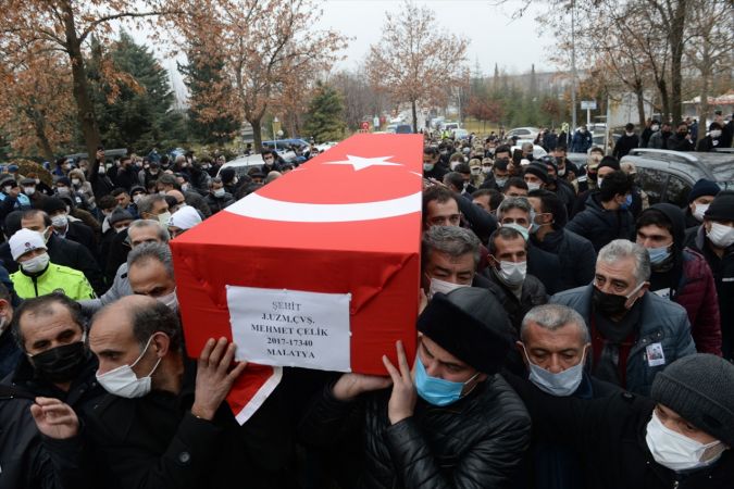 Şehit Uzman Çavuş Mehmet Çelik Malatya'da son yolculuğuna uğurlandı 5