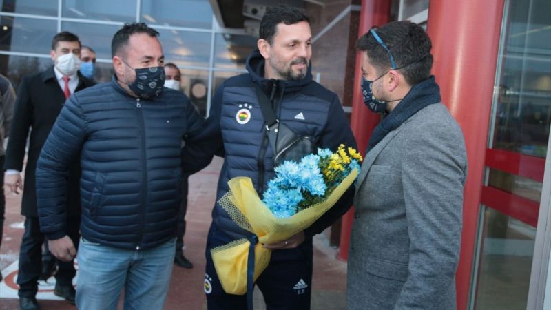 Fenerbahçe kafilesi Erzurum'a gitti 7