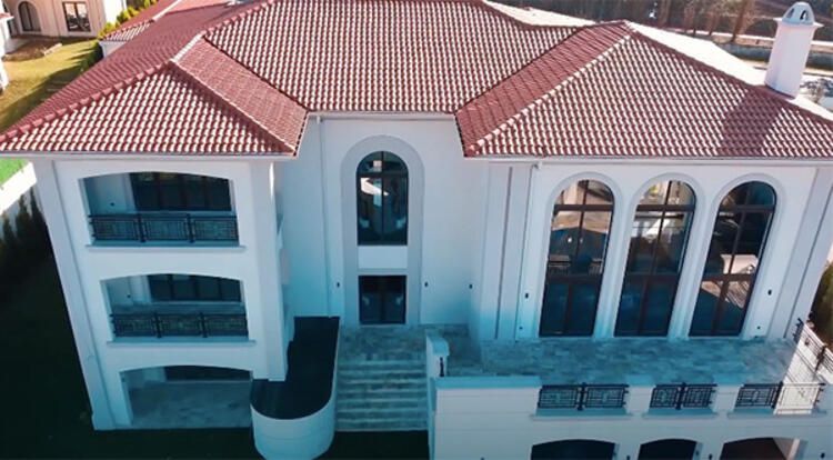 MasterChef Güzide Mertcan çok konuşulan 7 milyon liralık lüks villasını sattı! Yerine ultra lüks villa almayı ihmal etmedi! 2