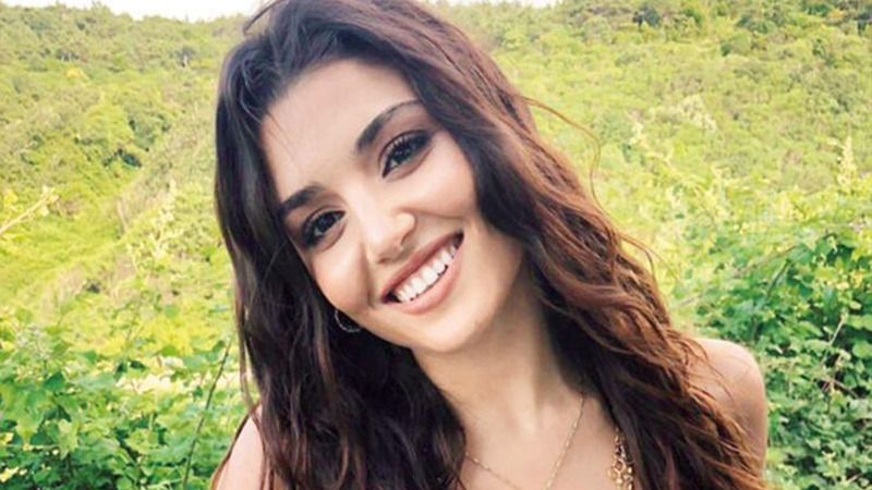 Hande Erçel'den Şok Hamle! Önce Yükledi Sonra Sildi! Sebebi Ortaya Çıktı! 4