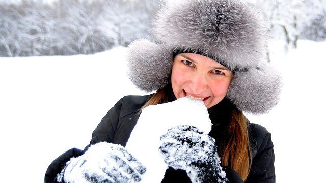 Kar Yenir Mi, Sağlıklı Mı? En Lezzetli Kar Nerede? İlk Yağan Kar Neden Yenmez? 2