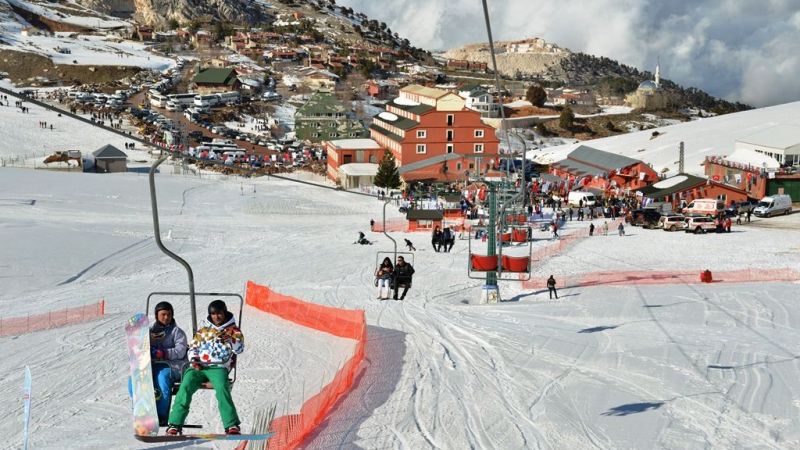 Kış Sezonunda Kayak Turizmi Devam Ediyor! "Turizmin başkenti" Antalya'da Kayak Merkezlerine Büyük Rağbet 1