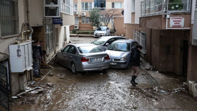 Kuvvetli Yağış Sonrası Ağır Darbe Alan İzmir'de Yaralar Sarılıyor! İşte Son Durum! 6