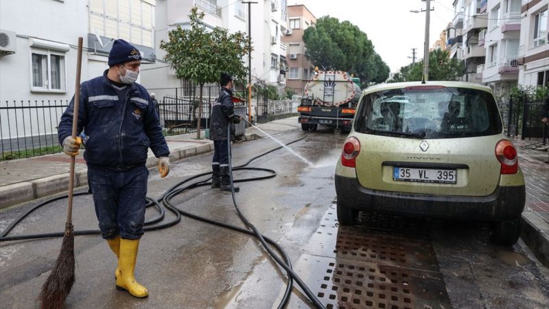 Kuvvetli Yağış Sonrası Ağır Darbe Alan İzmir'de Yaralar Sarılıyor! İşte Son Durum! 16