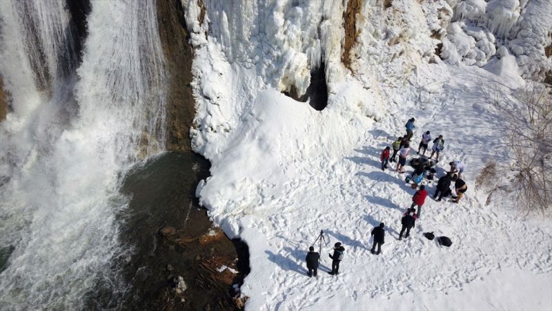 Kış Demediler Dikkat Çekmek İçin Yüzdüler! Vangölü Aktivistleri Çağrıda Bulundu! 16