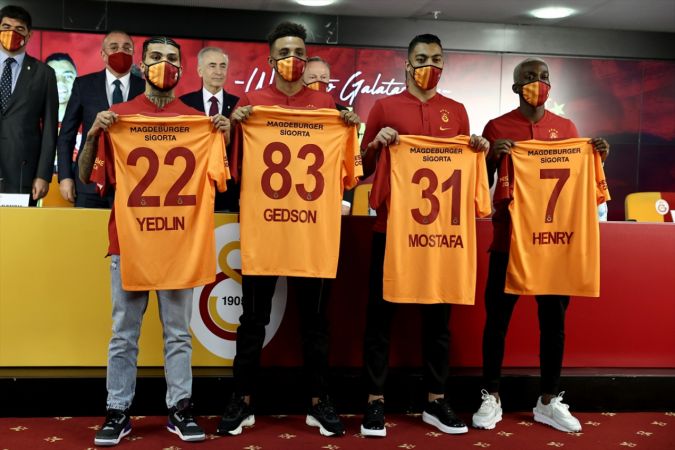 Galatasaray'da Bomba Transferler! İmzalar Atıldı! 4