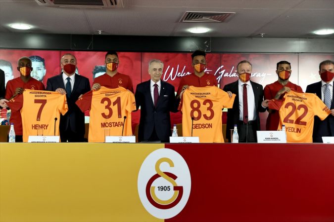 Galatasaray'da Bomba Transferler! İmzalar Atıldı! 30