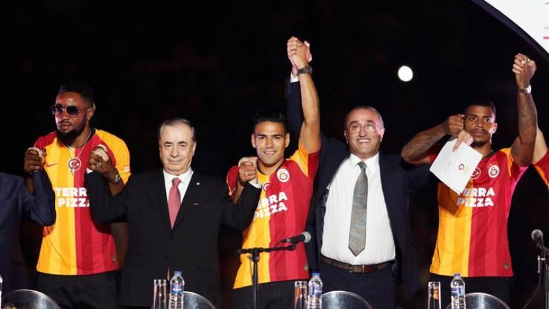 Galatasaray'da Bomba Transferler! İmzalar Atıldı! 2
