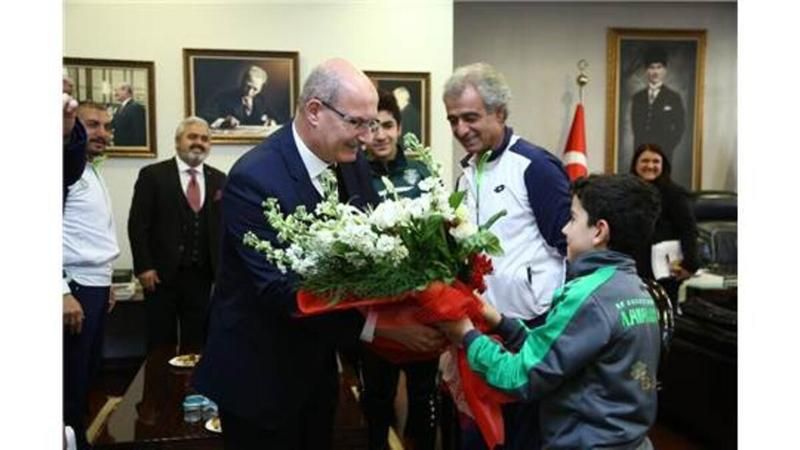 ATO Başkanı Baran: "Hafta Sonu İstisnası Sektöre Moral Oldu" Çiçekçiler Memnun! 2