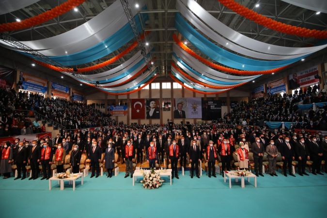 AK Parti Ankara İl Gençlik Kolları 6. Olağan kongresi yapıldı! Burak Yıldız güven tazeledi 3