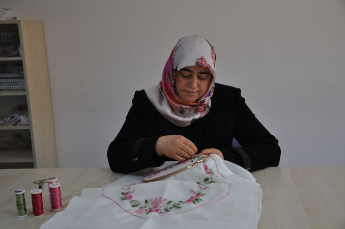 Pursaklar Belediyesi Hanım Evlerine Gelen Kadınlar Meslek Sahibi Oluyor 2