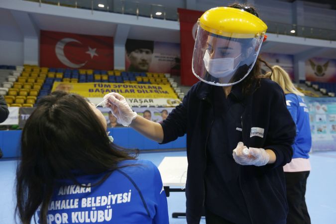 Yenimahalleli sporcuların PCR testleri Bilgi Hastanesi'nden 2