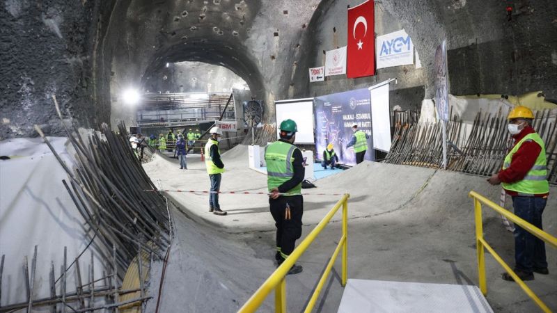 İstanbul'a Bir Metro Müjdesi De Bakandan Geldi! İki Yeni Hat Geliyor! 11