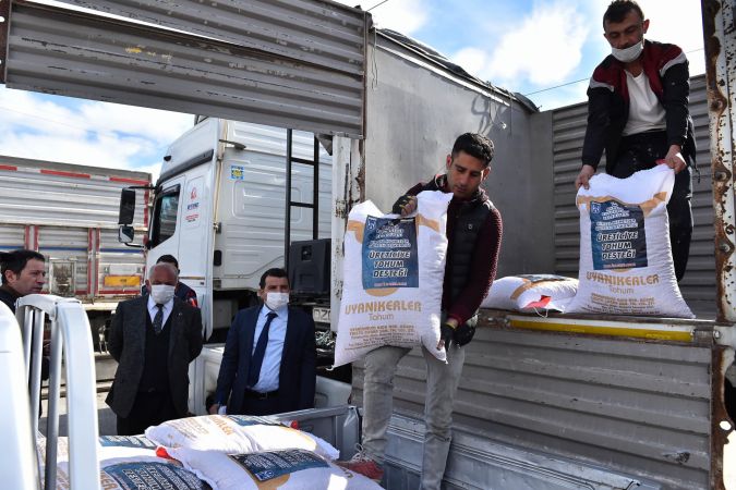 Ankara'da Kırsal Kalkınma Projesi Sürüyor: Nohut Tohumu Desteği Başladı! 36