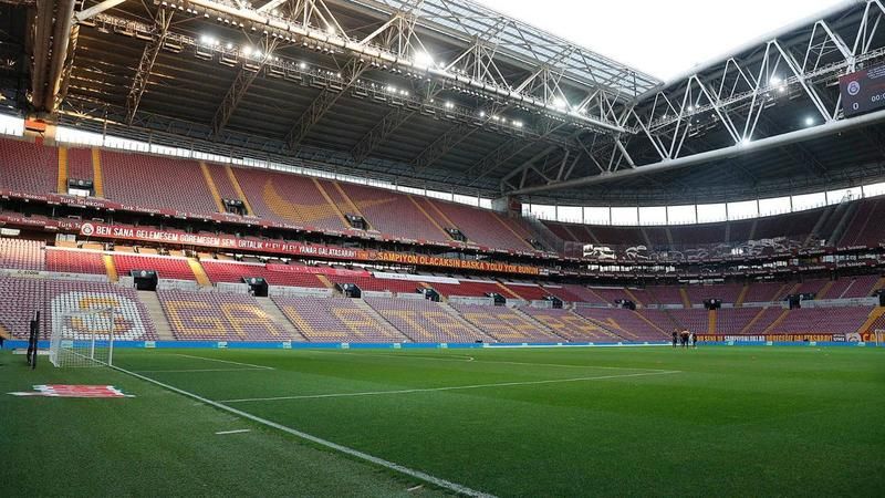 Galatasaray'da Dev Proje! Stadyum Çatısına Bakın Ne Yapılacak! 2