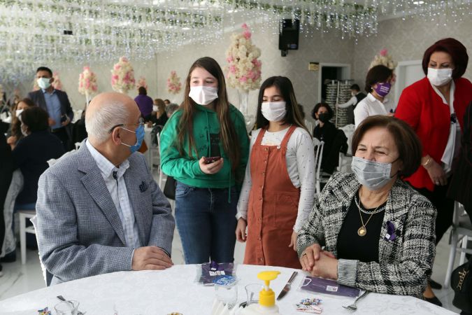 Yenimahalle Belediye Başkanı Yaşar, 8 Mart Emekçi Kadınlar Günü'nü Kutladı! 1