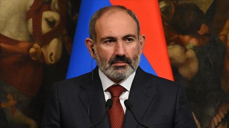 Ermenistan'da Sular Durulmuyor! Başbakan ve Cumhurbaşkanı Karşı Karşıya! 2