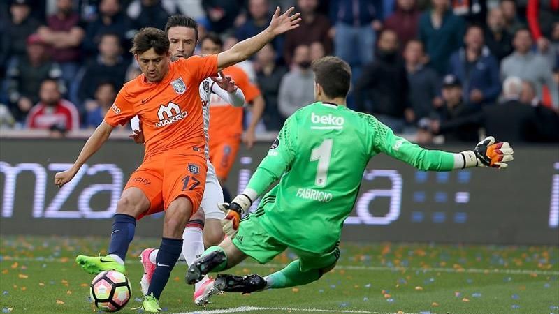 Beşiktaş Zorlu Haftaya Çıkıyor! Arka Arkaya Medipol  Başakşehir Maçı! 2