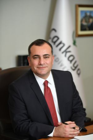 Çankaya Belediye Başkanı Taşdelen Makam Aracını Sattı 1