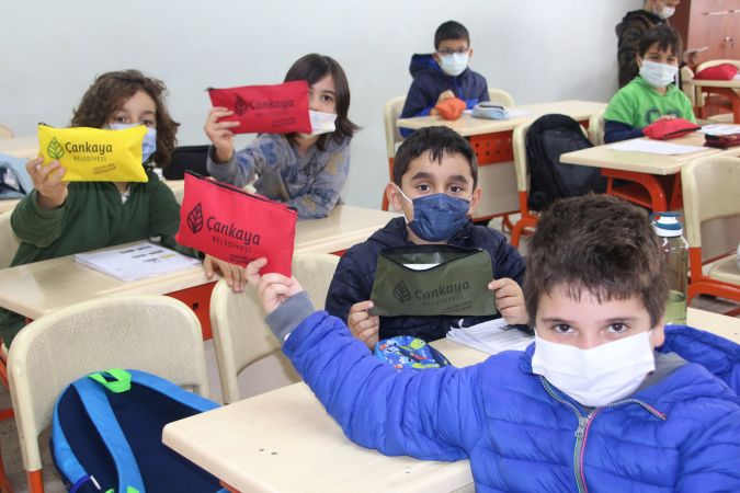 Ankara'da Pandemide hijyen desteği sürüyor 3