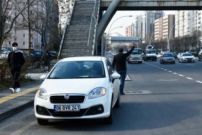 Ankara'da Çekici Hizmeti Bir Telefon Kadar Yakın: Büyükşehir’in Ücretsiz Araç Çekici Hizmeti Devam Ediyor... 1