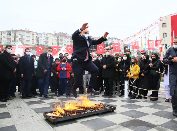 Nevruz Ateşi Keçiören’de Yakıldı! 8