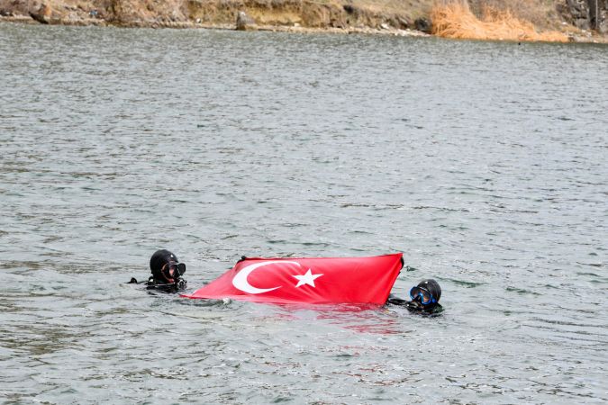 Pelerinsiz kahramanlar Ankara'da 13