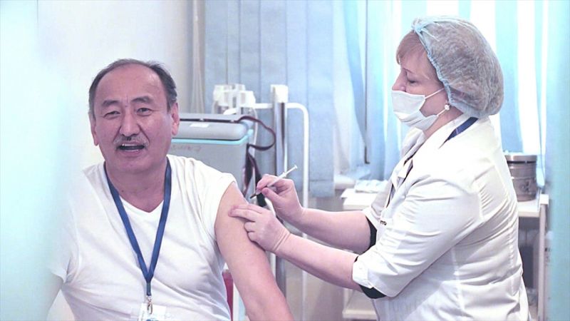 İlk Kovid-19 Aşısı Yapıldı! 30 Nisan'dan İtibaren Aşılama Başlıyor 4