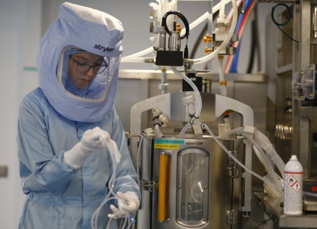 BioNTech Kovid-19 Aşısı Üretim Tesisi Basın Mensuplarına Açıldı! 10