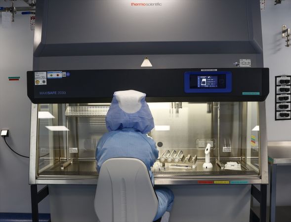 BioNTech Kovid-19 Aşısı Üretim Tesisi Basın Mensuplarına Açıldı! 38
