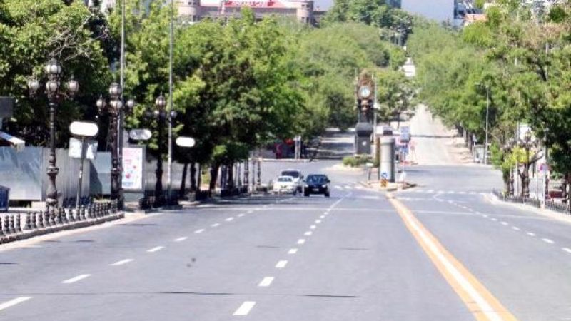 "Çok Yüksek Riskli" Ankara'da Sokağa Çıkma Kısıtlaması Nedeniyle Sokaklar Boş Kaldı! 3
