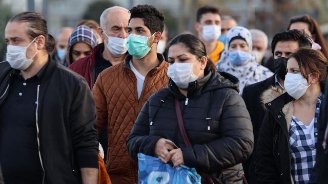 Ankara Koronavirüs Salgını Bitmek Bilmiyor! Ülkede Kırmızı Olmayan Tek Bir Yer Kalmadı! Vatandaş İsyanda, Artık Ne Olacağı Bile Bilinmiyor! 2