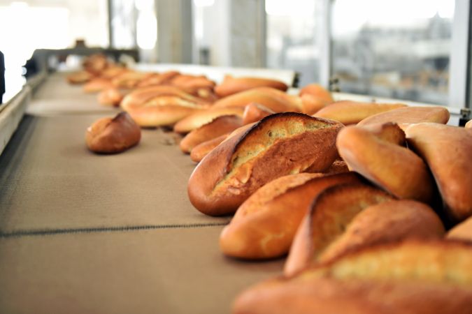 Mansur Yavaş'dan Ankaralıya Güzel Haber: Halk Ekmek ramazan ayında 1 TL 1