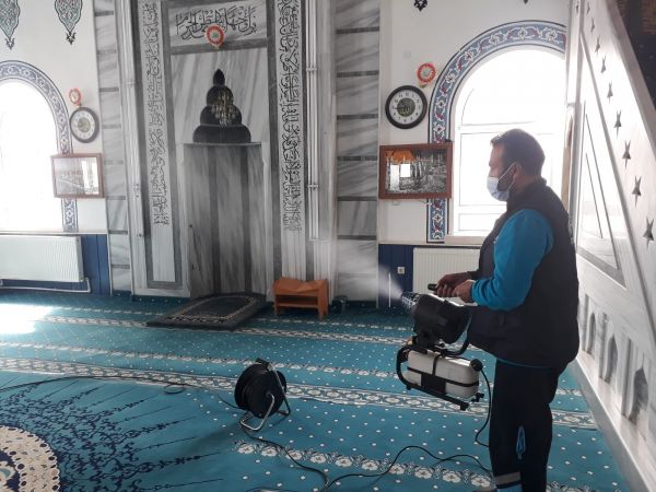 Pursaklar’da Camiler Ramazan Ayına Hazırlanıyor 4
