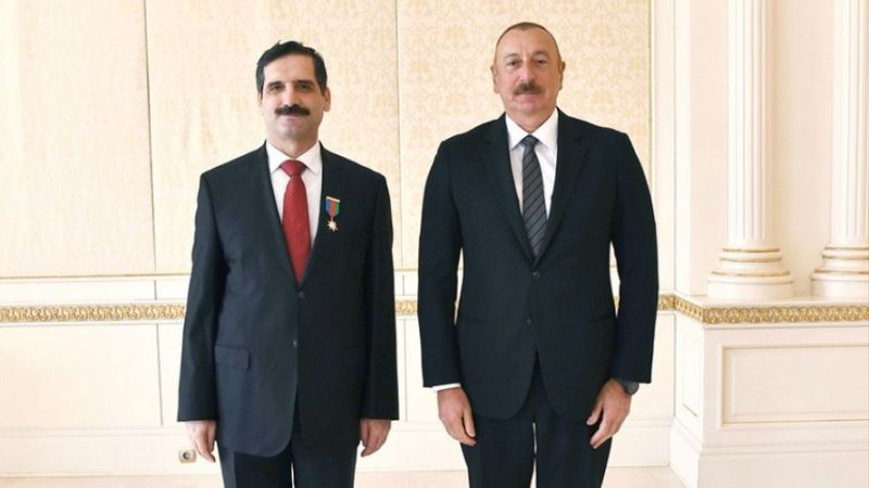 Son Dakika: Azerbaycan Cumhurbaşkanı Aliyev, Türkiye Bakü Büyükelçisine  "Dostluk Nişanı" Takdim Etti 1