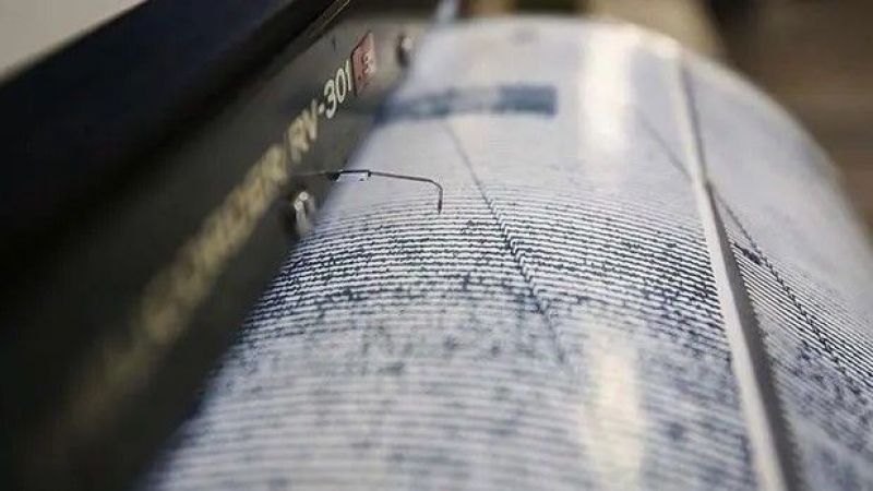 Son Dakika: Endonezya'da 6 Büyüklüğünde Deprem! Ölü ve Yaralıların Sayısı Artıyor! 2