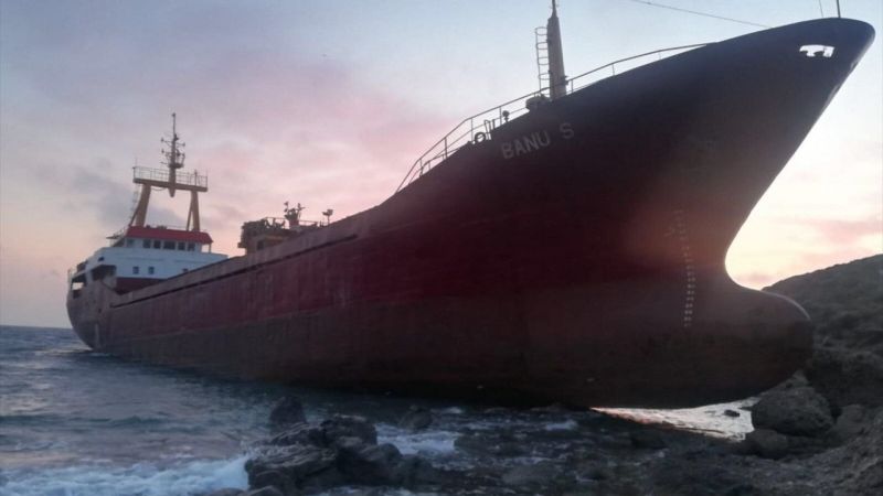 70 Metre Uzunluğundaki Kargo Gemisi Çanakkale'de Karaya Oturdu! 2