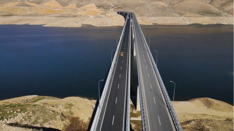 Türkiye'deki En Uzun Köprülerden Olacak Hasankeyf-2 Yarın Açılıyor! 1