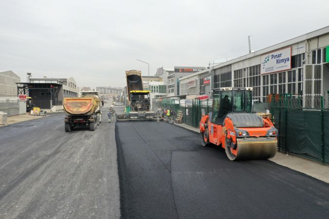 Ankara Büyükşehir’den tam kapanmada asfalt seferberliği 1