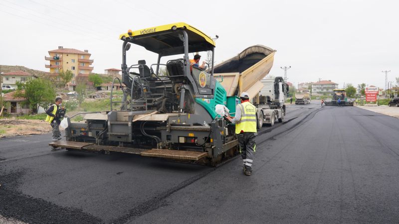 Ankara Büyükşehir’den tam kapanmada asfalt seferberliği 18