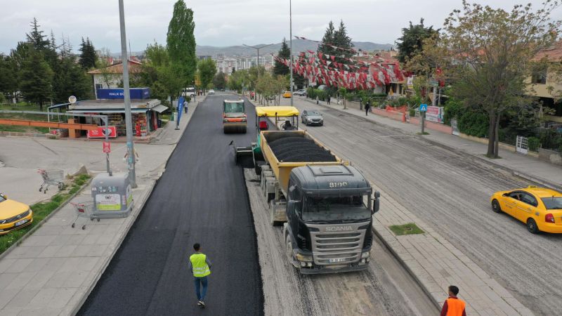 Ankara Büyükşehir’den tam kapanmada asfalt seferberliği 6