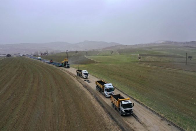 Ankara Büyükşehir’den tam kapanmada asfalt seferberliği 9